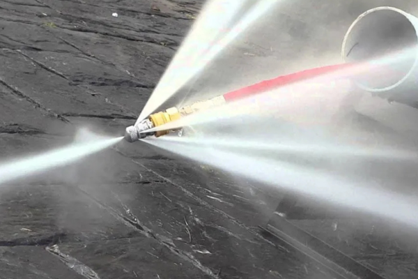 drain-hydro-jetting-high-pressure-cleaning drain-hydro-jetting-with-high-pressure-water-to-remove-tough-blockages