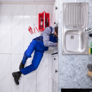 rodeoworx-plumber-alberton-repairing-leaking-tap plumber alberton fixing the toilet